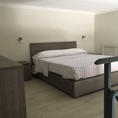 Casa Giulietta Apartment Вико Екуензе Екстериор снимка